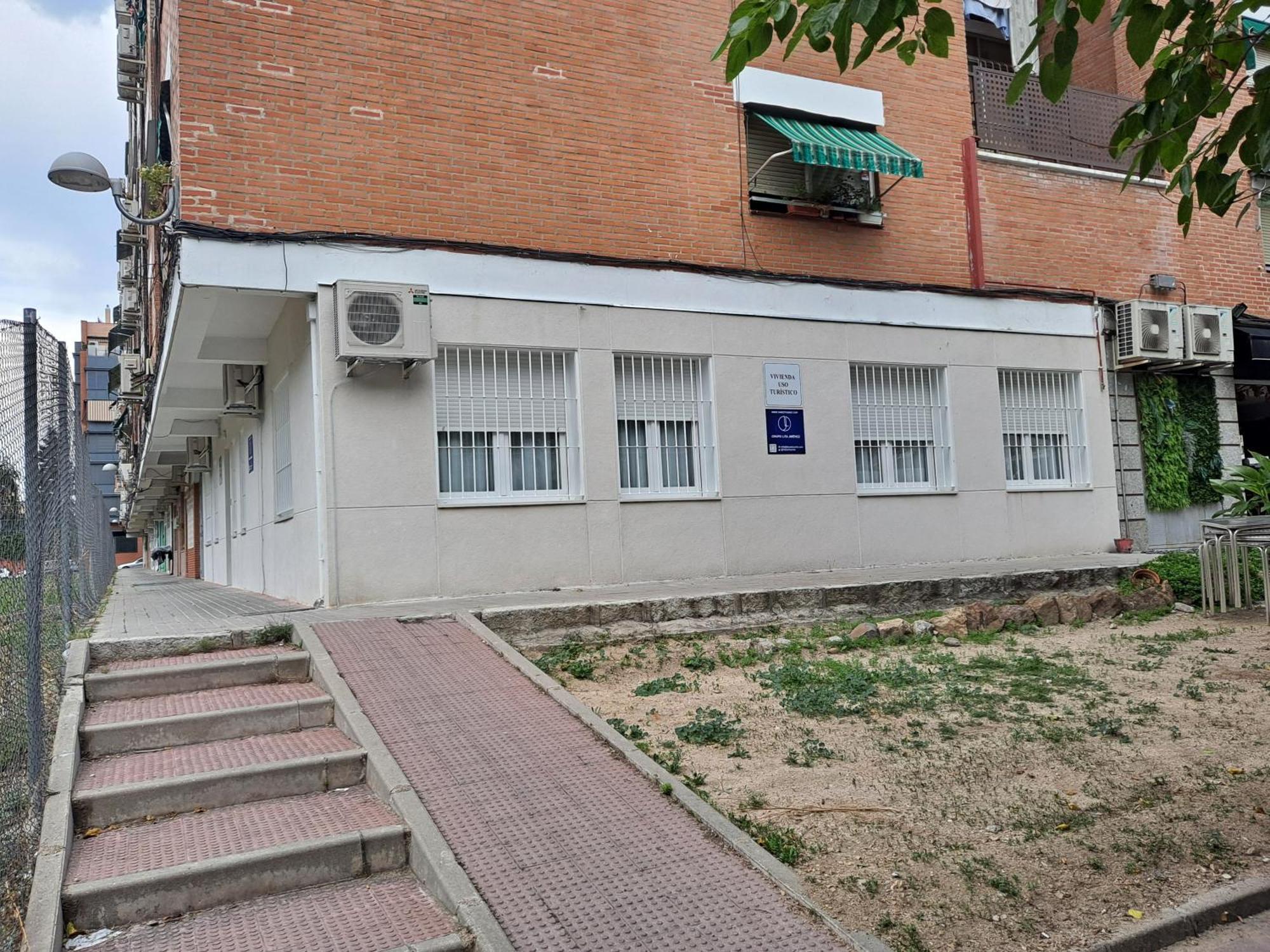 Apartamentos Tanez Santurce A Madrid Exteriér fotografie